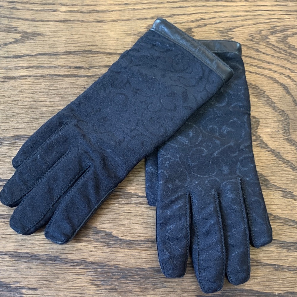 Isotoner gloves